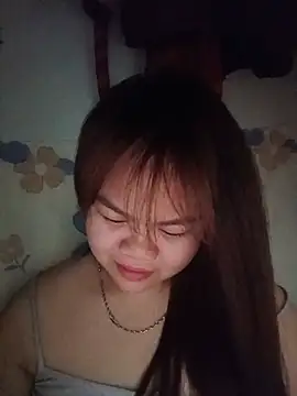 Truxcy1 online show from May 24, 5:51 pm