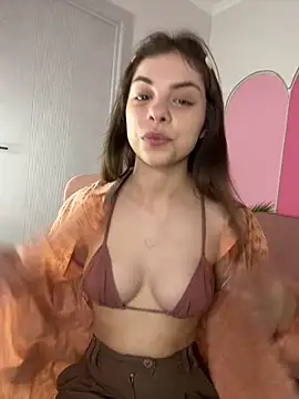 Mila Cutie online show from May 16, 10:36 am