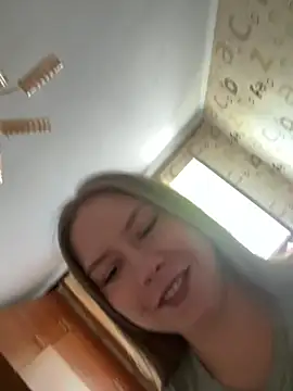 Snapshot of anna_nan chatting on June 25, 11:59 am anna nan online show from June 25, 11:59 am