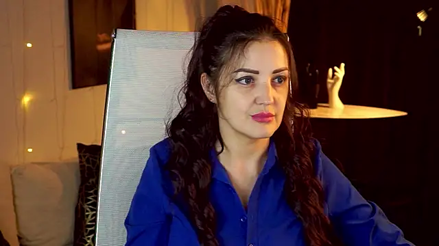 AureliaVane online show from May 22, 6:35 pm