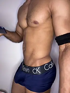Snapshot of Lucas_93840 chatting on April 25, 10:51 pm Lucas 93840 online show from April 25, 10:51 pm