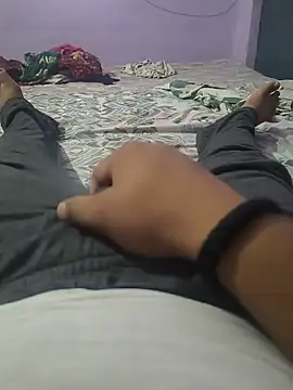 IndianDaddy0 online show from May 17, 4:03 pm