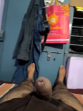 Snapshot of IndianDaddy0 chatting on June 7, 6:11 pm IndianDaddy0 online show from June 7, 6:11 pm