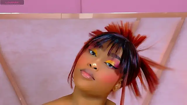 TiannahGlow online show from April 29, 12:42 pm