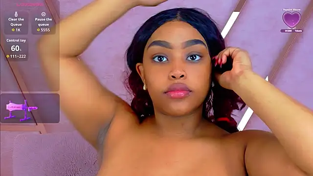 TiannahGlow online show from May 28, 12:46 pm