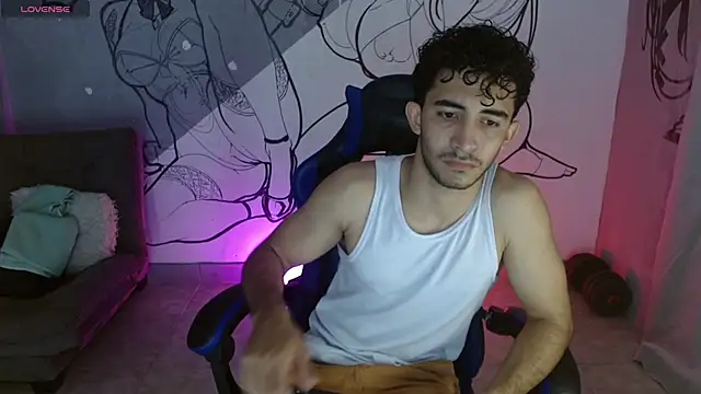 caius bigcock1 online show from May 3, 12:22 pm