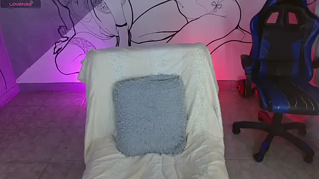 caius bigcock1 online show from May 9, 12:10 pm