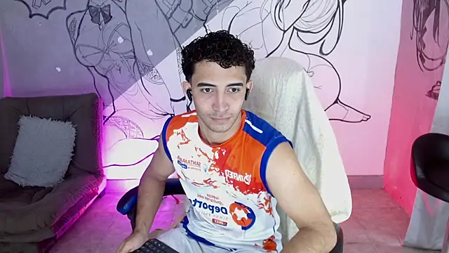 caius bigcock1 online show from May 30, 12:35 pm