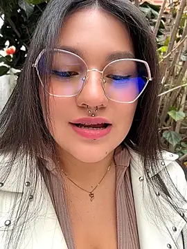 emily gv1 online show from May 29, 3:21 pm
