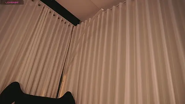 Tessa ruxh online show from May 14, 11:39 am