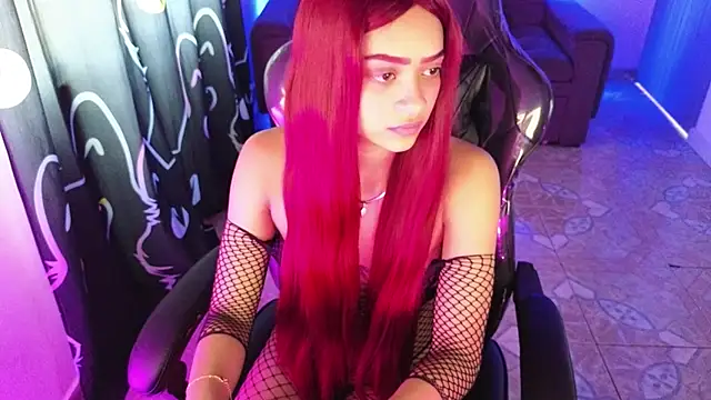 Snapshot of lia_varel chatting on May 15, 2:13 pm lia varel online show from May 15, 2:13 pm