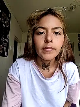 evafuckasd online show from May 19, 7:09 pm