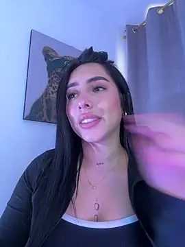 Snapshot of IsabellaNoir_ chatting on April 23, 9:50 pm IsabellaNoir online show from April 23, 9:50 pm