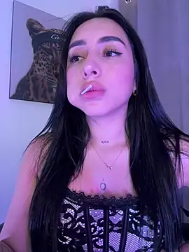 Snapshot of IsabellaNoir_ chatting on May 2, 9:31 pm IsabellaNoir online show from May 2, 9:31 pm