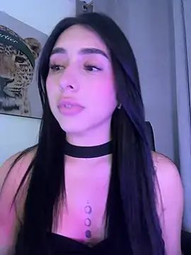 Snapshot of IsabellaNoir_ chatting on May 16, 11:46 pm IsabellaNoir online show from May 16, 11:46 pm