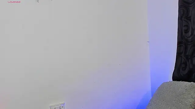  IanLark online show from May 16, 12:29 am