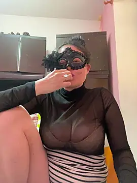 gattitta29 online show from May 26, 5:42 pm