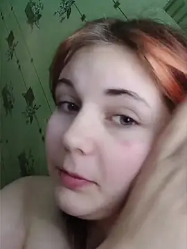 LoisFox online show from May 5, 11:46 pm