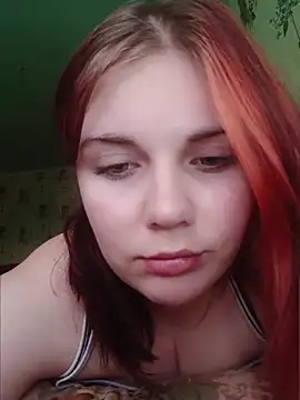 LoisFox online show from May 8, 2:17 am