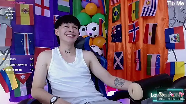 Snapshot of marco_777_ chatting on July 1, 7:02 pm marco 777 online show from July 1, 7:02 pm