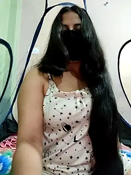 Priya 9945 online show from May 10, 5:40 pm