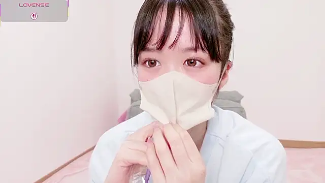mayu chan  online show from May 5, 11:51 am