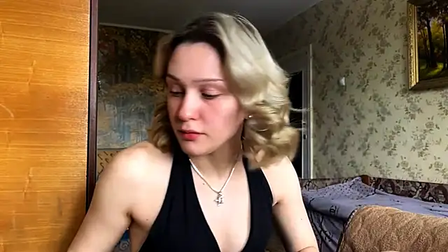 AlisiaStreitmatter online show from May 29, 9:18 am