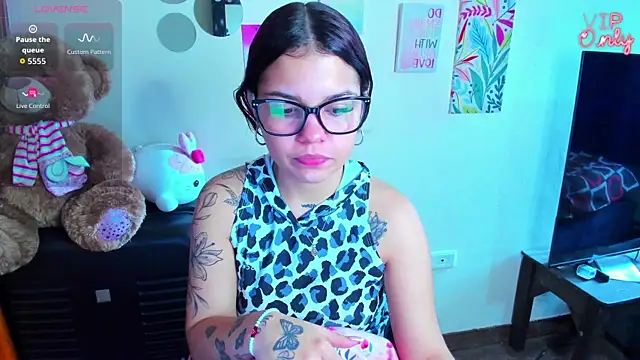 angelina 77 online show from June 26, 2:43 pm