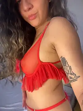 Snapshot of SinSirenXXX chatting on May 11, 1:06 pm SinSirenXXX online show from May 11, 1:06 pm