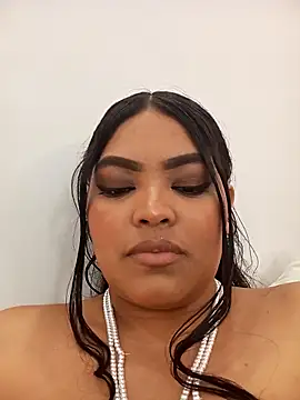 riley dolly online show from May 4, 4:41 am