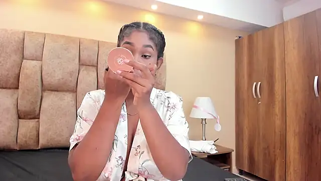 AlissonJamess online show from April 24, 12:18 pm