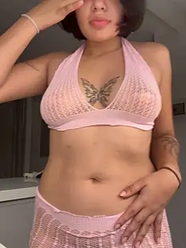 Snapshot of Prissi_rivas2 chatting on May 13, 4:21 am Prissi rivas2 online show from May 13, 4:21 am