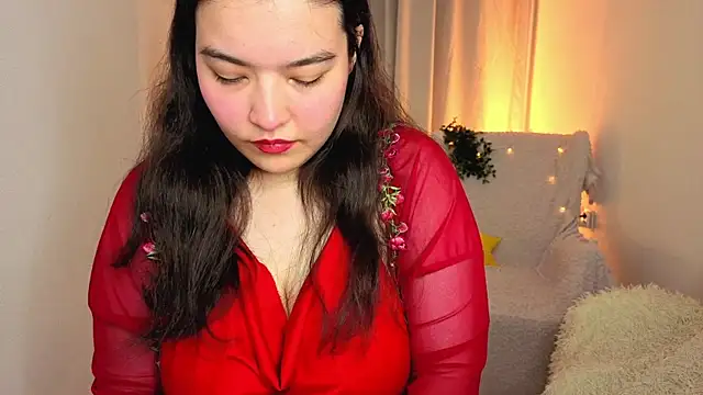 MomoRins online show from July 3, 9:54 pm