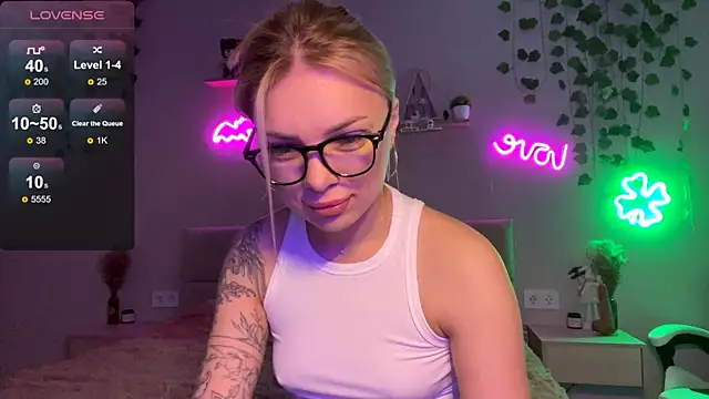 CandyRass online show from May 26, 7:26 am