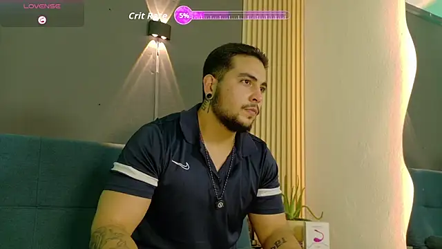 Snapshot of Marcus_Aress chatting on April 24, 7:38 pm Marcus Aress online show from April 24, 7:38 pm