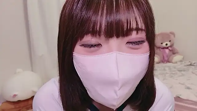 hiyo0001 online show from May 25, 4:02 pm