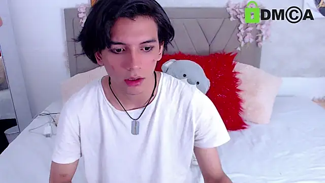 raven n matt online show from May 30, 3:14 am