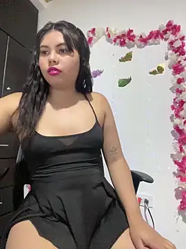 Mia isabella   online show from May 14, 4:08 am