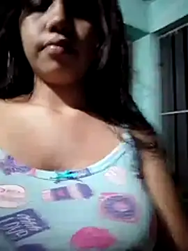 Snapshot of Pervertida15 chatting on May 8, 2:06 am Pervertida15 online show from May 8, 2:06 am
