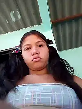 Snapshot of Pervertida15 chatting on May 9, 2:44 pm Pervertida15 online show from May 9, 2:44 pm