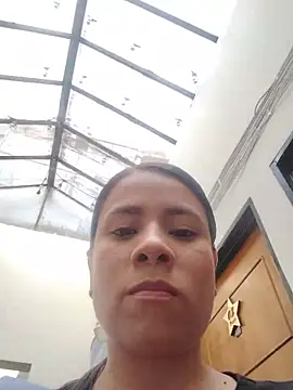 Nicol Alvarez1 online show from May 14, 10:27 pm