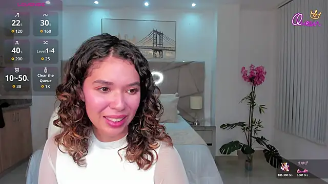 sienna luxor online show from May 2, 6:57 pm