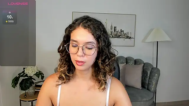 sienna luxor online show from May 15, 11:56 pm