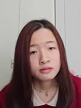 kerthwxtt online show from April 26, 1:47 am
