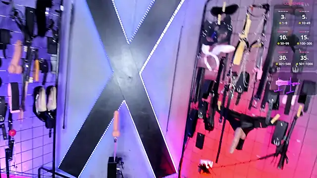 IzobethAri BDSM online show from July 4, 10:54 am