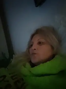 Divineblond online show from February 13, 5:53 pm