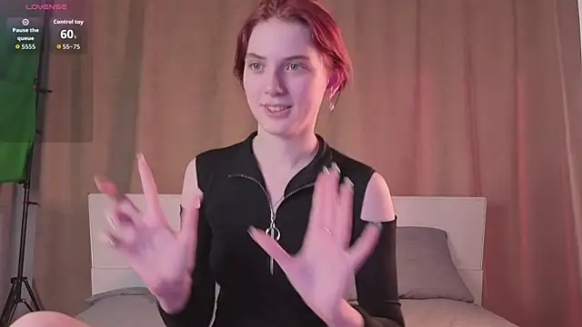 Snapshot of MariAllen chatting on July 12, 12:18 pm MariAllen online show from July 12, 12:18 pm