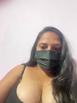 Snapshot of Deepuu__Telugu chatting on May 23, 6:23 pm Deepuu Telugu online show from May 23, 6:23 pm