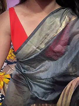 Snapshot of harika_telugu_ chatting on April 25, 3:31 am harika telugu online show from April 25, 3:31 am