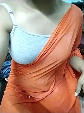 Snapshot of harika_telugu_ chatting on April 27, 3:04 am harika telugu online show from April 27, 3:04 am